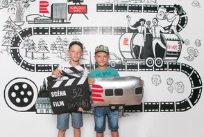 6. den ve Varech s Radiožurnálem