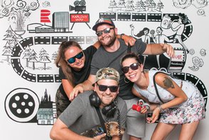 6. den ve Varech s Radiožurnálem