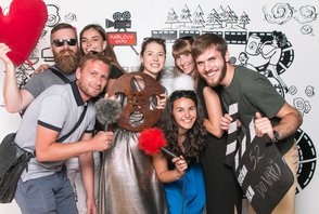 7. den ve Varech s Radiožurnálem