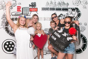 7. den ve Varech s Radiožurnálem