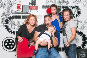 8. den ve Varech s Radiožurnálem