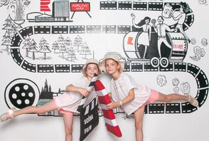 8. den ve Varech s Radiožurnálem