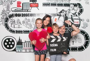 9. den ve Varech s Radiožurnálem