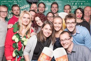 Den se staropramenem 25.4.