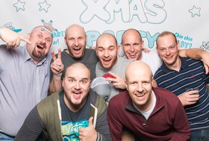 Eyelevel vánoční večírek