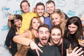 Eyelevel vánoční večírek