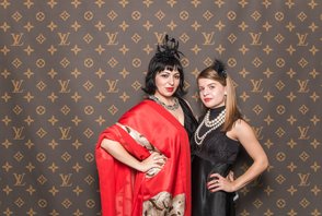 Louis Vuitton Parisienne Christmas