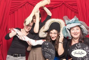 Noc divadel Divadlo Na zabradlí