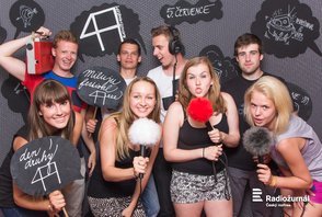 Radiožurnál 5.7. 49th KVIFF