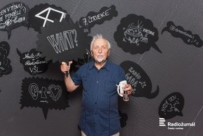 Radiožurnál 7.7. 49th KVIFF