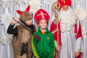 Raiffeisenbank mikulášský večírek